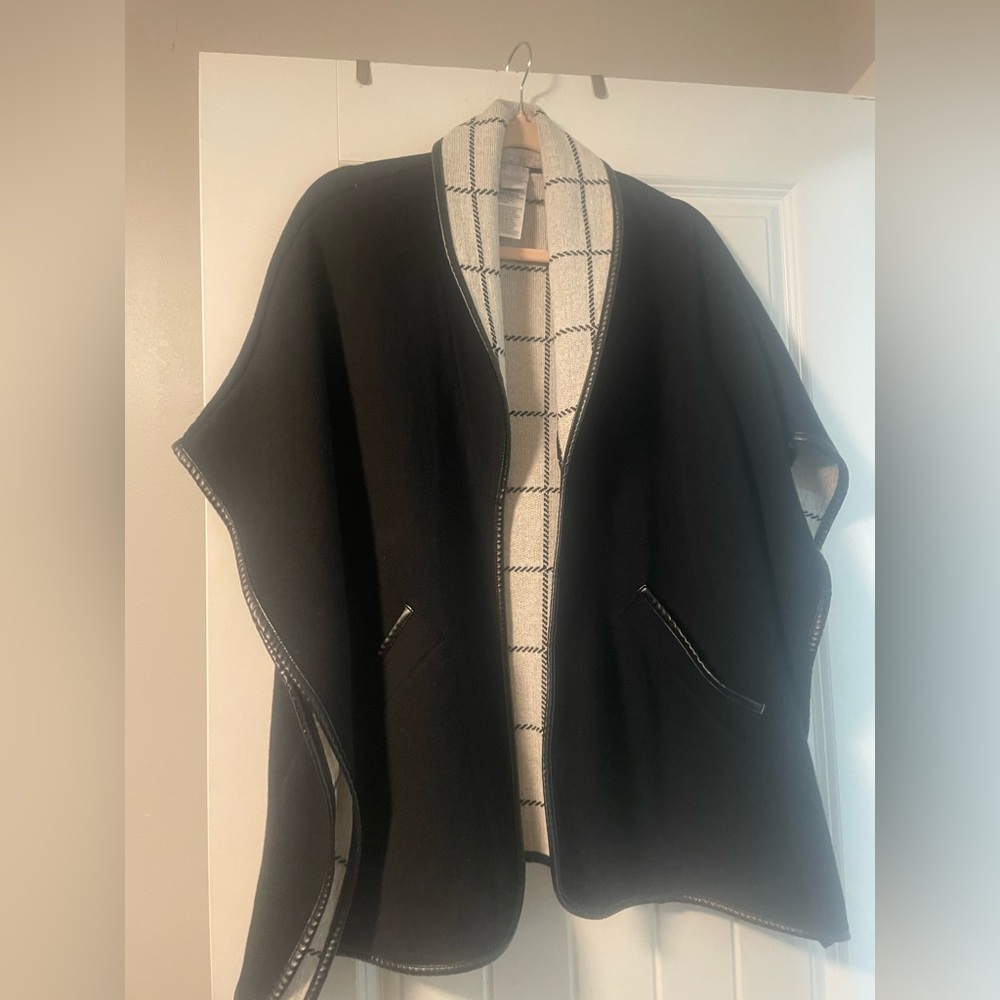 Chicos cape